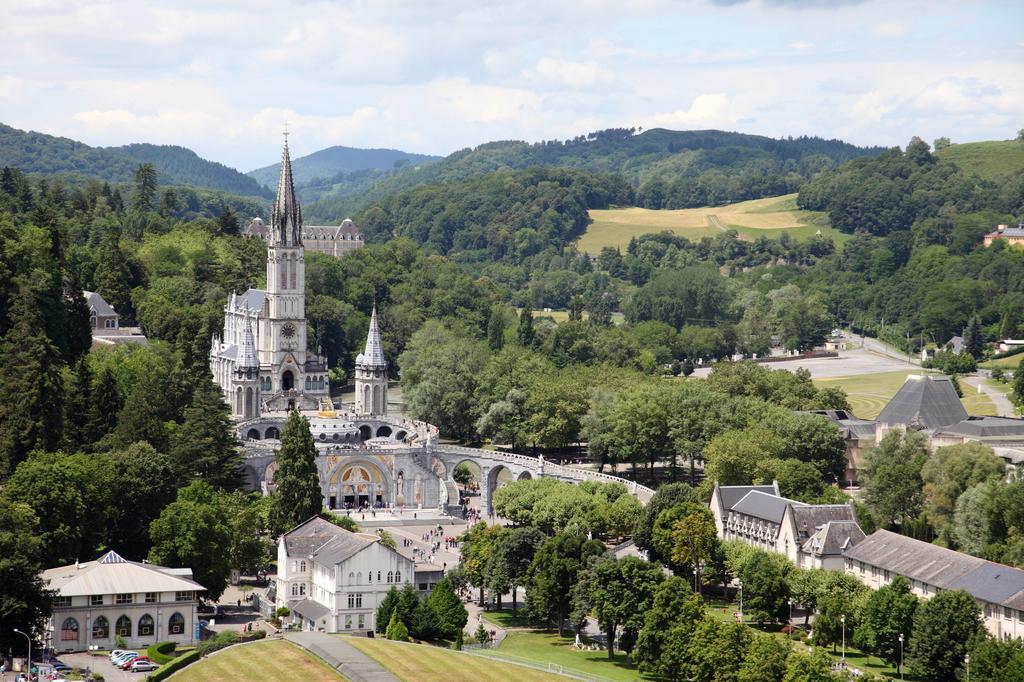 Grand Hotel Moderne Lourdes Exteriör bild